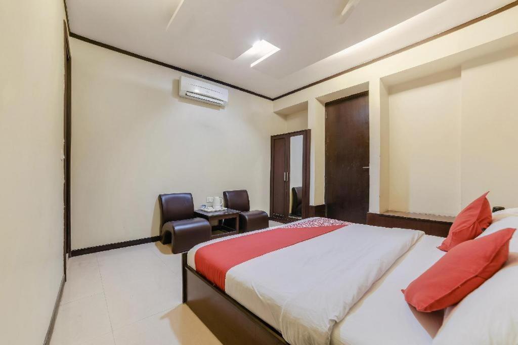 The Wind Cross Hotel Kalka Bagian luar foto
